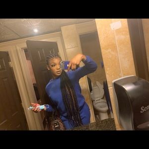 Meet your Posher, Maxine